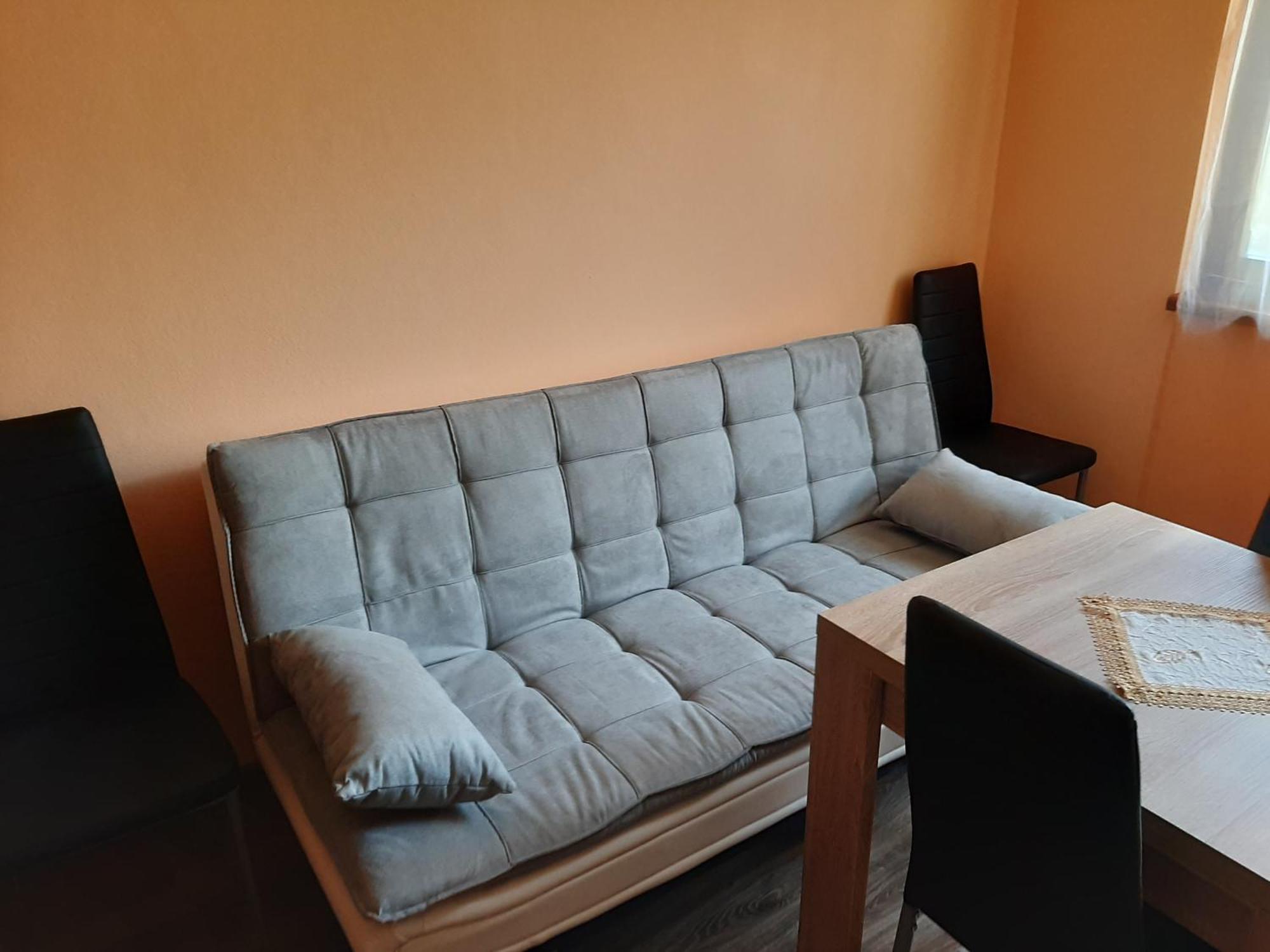 Guest House By The Captain Varna Esterno foto